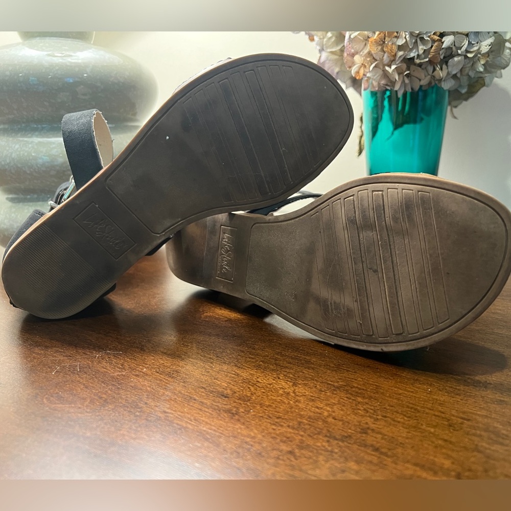 Riley Ankle Strap Sandal by LifeStride - Picture 8 of 8